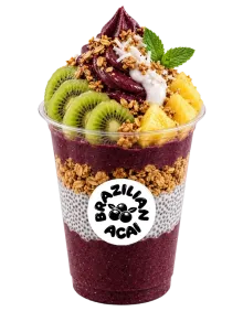 Acai Bowl mit Kiwi, Mango und Granola