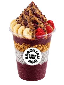 Acai Bowl mit Banane, Himbeeren und Kakaonibs